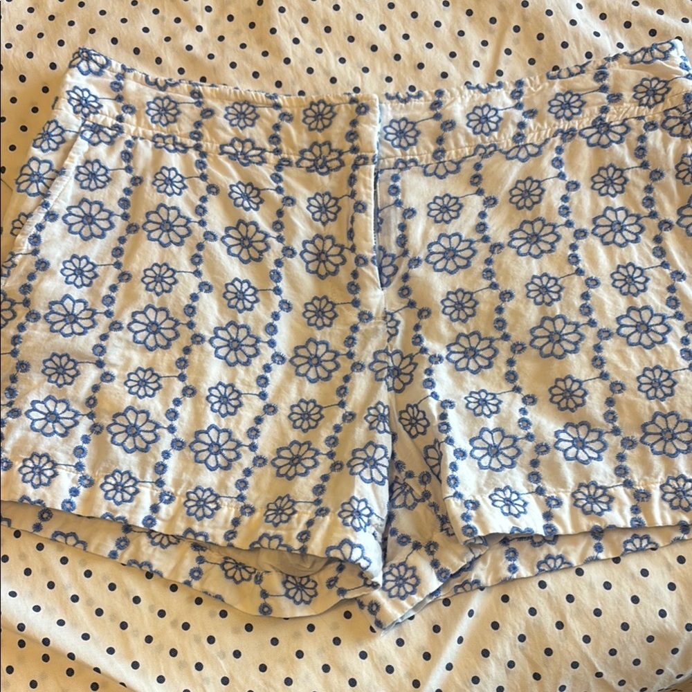 Floral Blue and White Women's Shorts